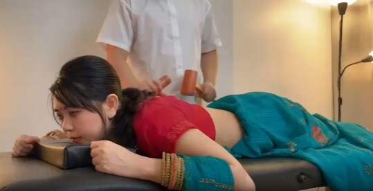 နောက်ဆုံးထွက် စအိုကို ဆောက်နဲ့ ထုပြီးမှ ဖင်အဖွင့်ခံတဲ့ မြမြ အောကား