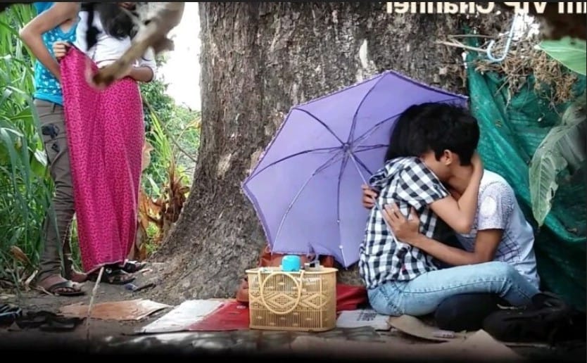 စော်ချင်းလဲပီး မြန်မာအတွဲ နှစ်တွဲ ပြိုင်တူ ဘုကြတာ ချောင်းရိုက်ကား