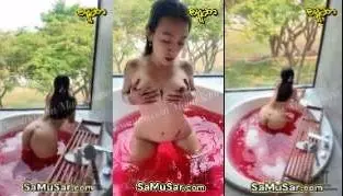 ငယ်ငယ်နဲ့ ဒီလောက် လီးဆာနေလိုက်တာ မိန်းမိန်း တလုံးတခဲအကိတ်ကြီး